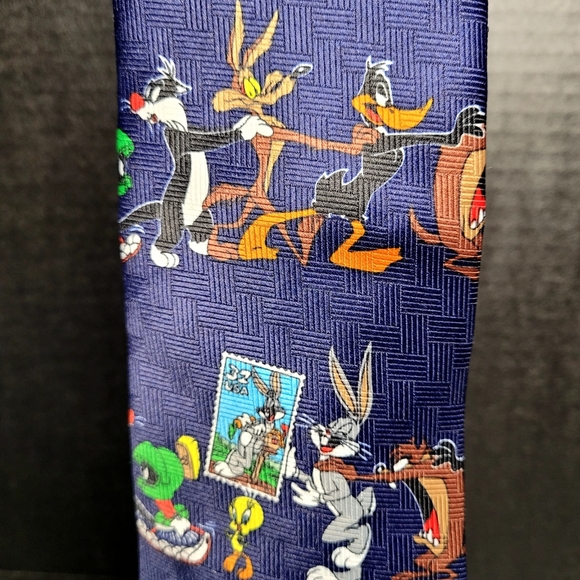 Looney Tunes Stamp Collection Men's Tie - Picture 2 of 4